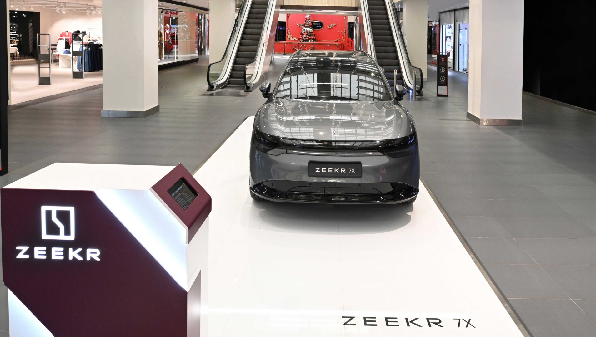 Το νέο Zeekr 7X στο Mediterranean Cosmos Το νέο Zeekr 7X στο Mediterranean Cosmos