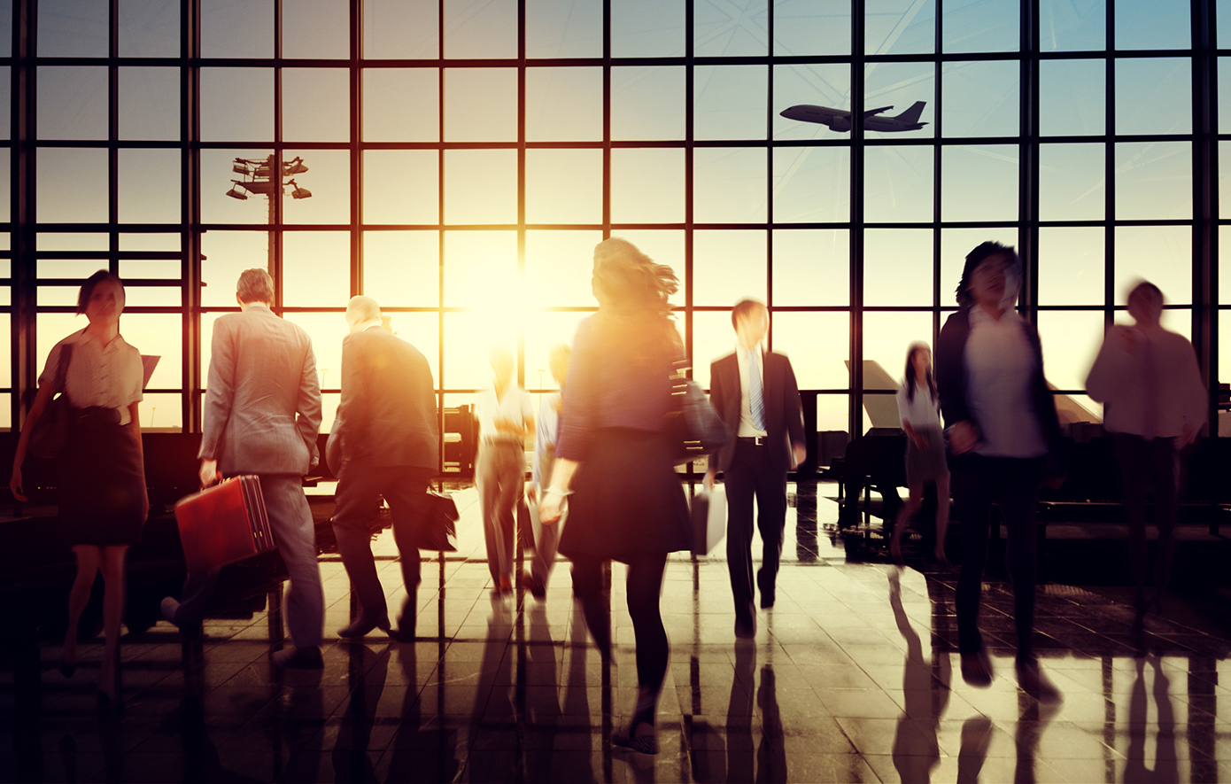 Οι ειδικοί αποκαλύπτουν: Η καλύτερη ώρα, ημέρα και εποχή για να πετάξετε