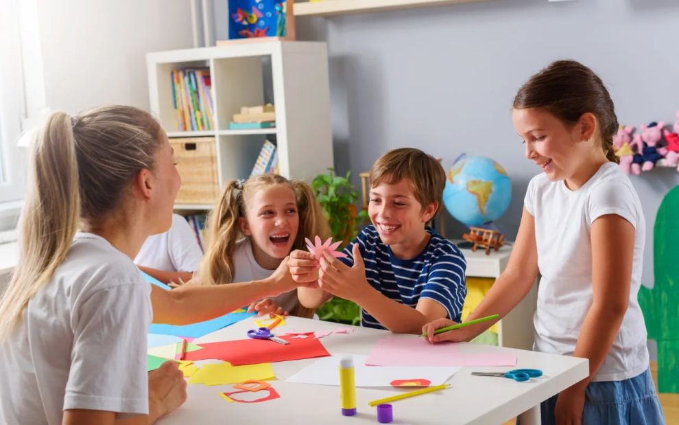 Το καθημερινό σύνθημα μιας δασκάλας της Α’ Δημοτικού είναι το boost που όλοι χρειαζόμαστε