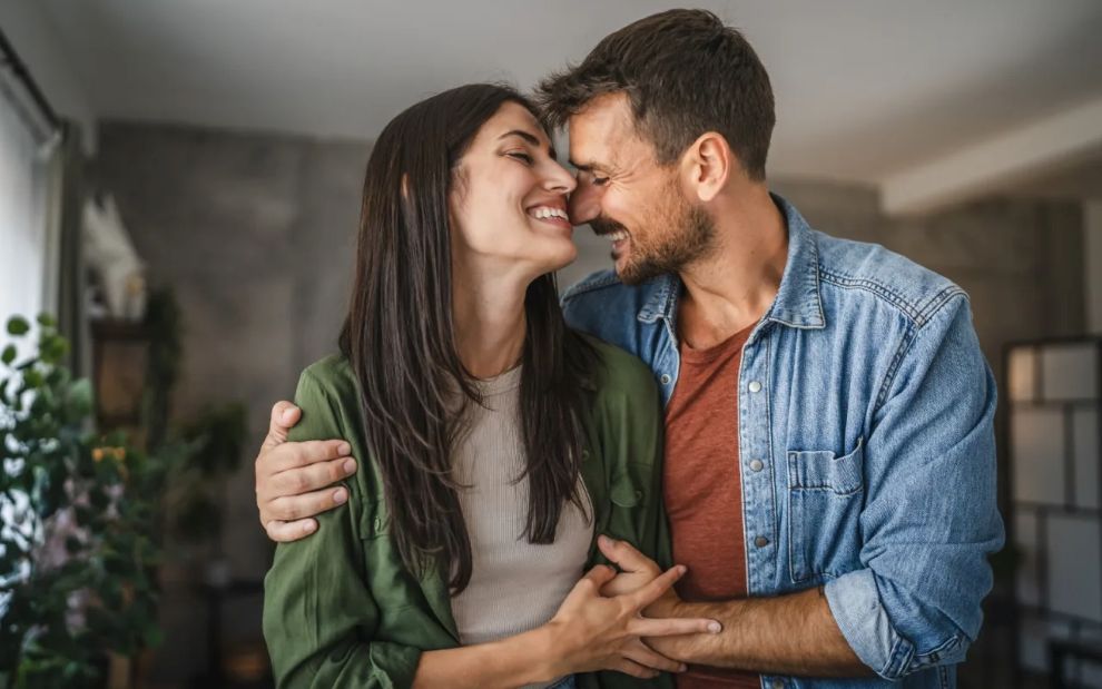 Quiet Dating: Τι είναι και πώς αποφορτίζει την πίεση από τη σχέση σου;