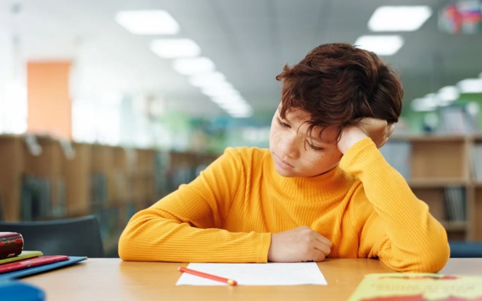 Αγχώνεται το παιδί για τα διαγωνίσματα; Βοήθησέ το να το ξεπεράσει με 5 αποτελεσματικά tips