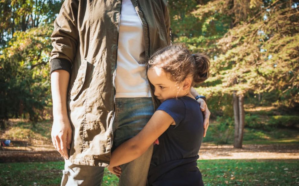 Το παιδί μου είναι ντροπαλό, πώς να το βοηθήσω;
