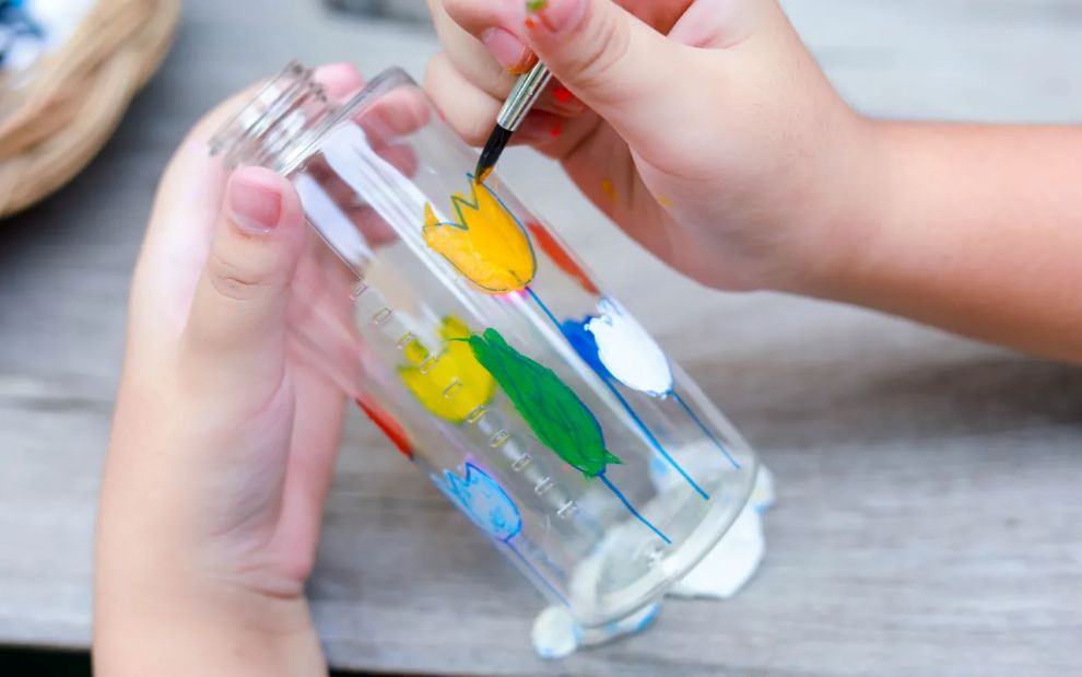 Upcycling στο σπίτι: Υπέροχες κατασκευές για τα παιδιά με καθημερινά αντικείμενα