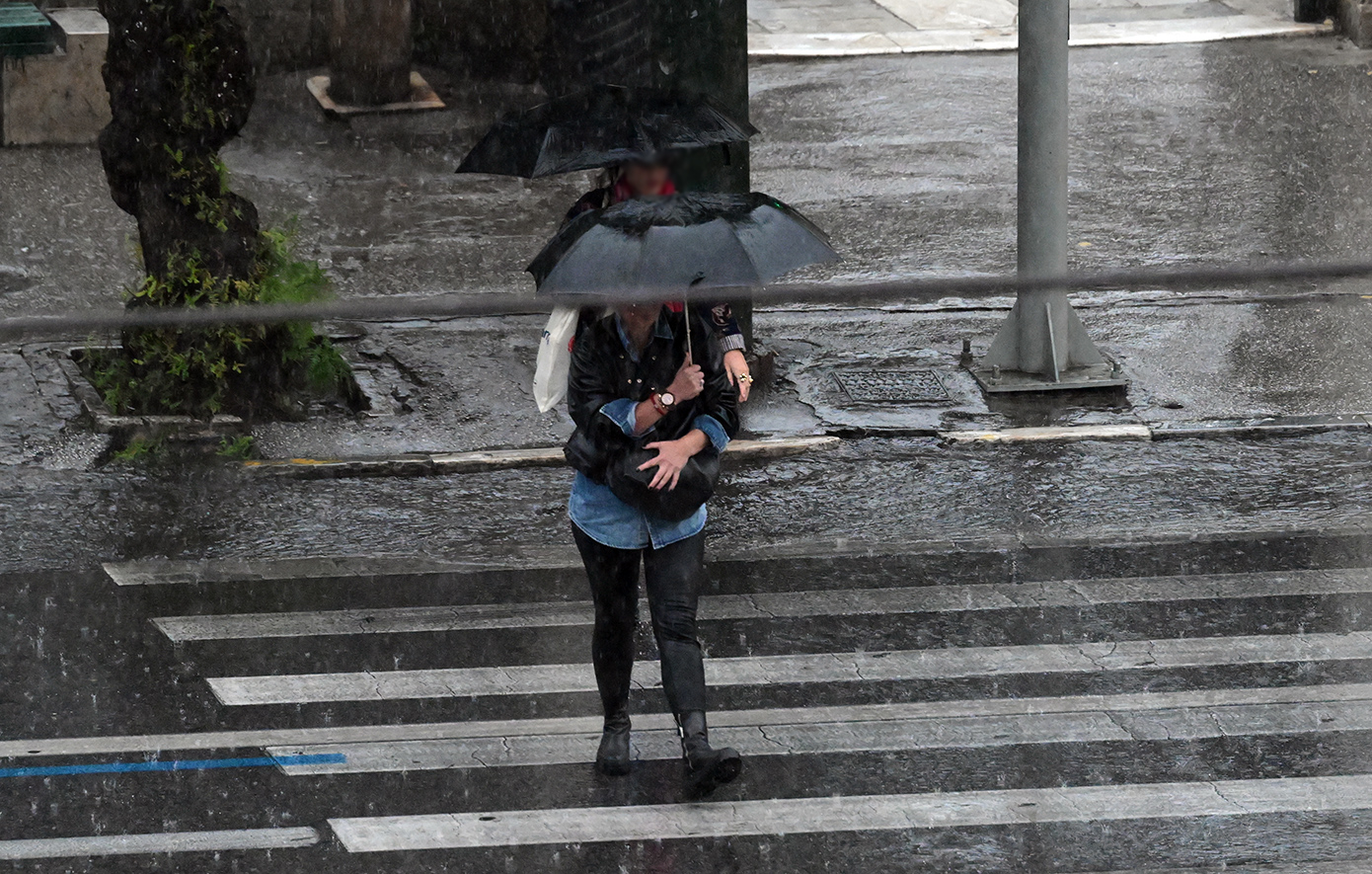 Μαρουσάκης &#8211; καιρός: Έρχεται οργανωμένη κακοκαιρία με βροχές και πτώση της θερμοκρασίας &#8211; Πότε θα κορυφωθεί το φαινόμενο