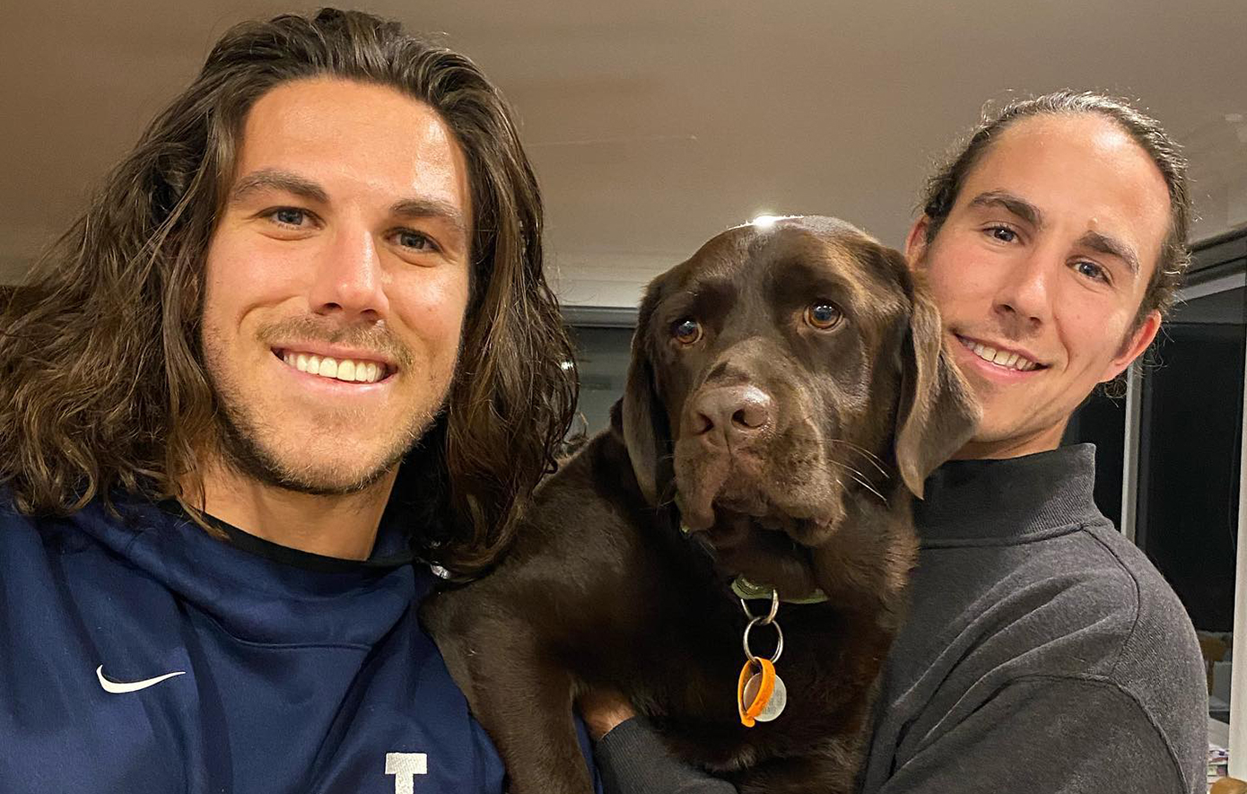 Είκοσι χρόνια κάθειρξη σε 23χρονη για τον φόνο τριών σέρφερ: «Είχαν καλά τηλέφωνα και καλά λάστιχα» στο φορτηγάκι τους