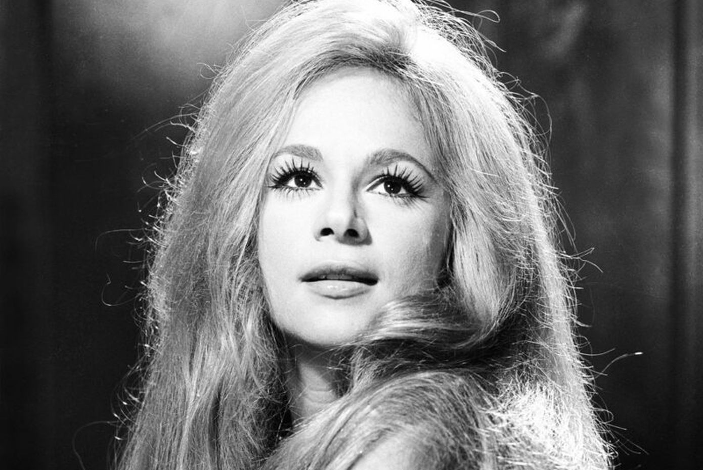 «Όταν μιλούσε, μοσχομύριζε το στόμα της»: Το μυστικό της Αλίκης Βουγιουκλάκη για να έχει πάντα υπέροχη αναπνοή