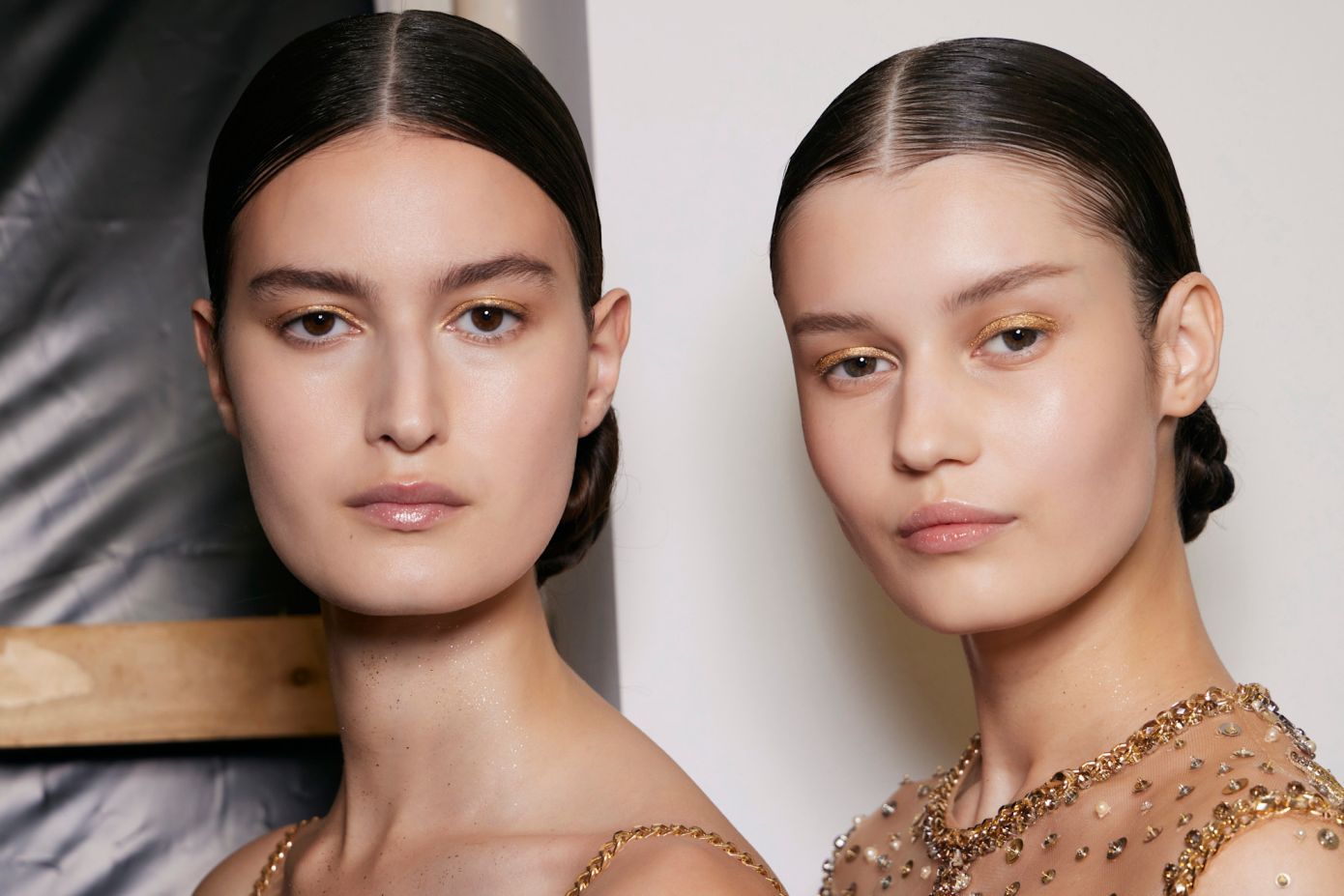 Ονειρεύεστε έναν αψεγάδιαστο κότσο; Είστε μόλις μία χτένα μακριά από το άψογο sleek bun