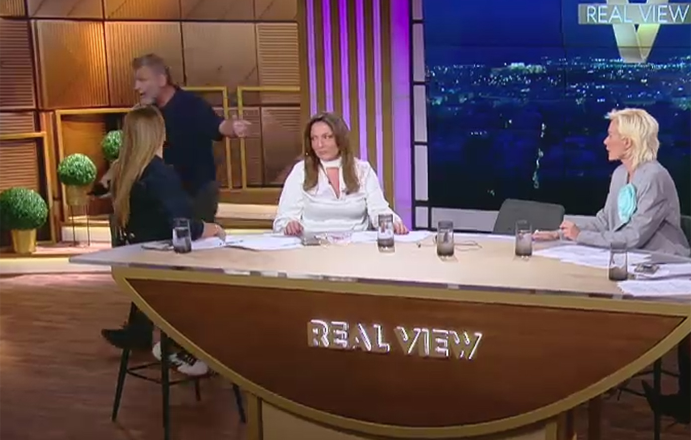 Ένταση στον αέρα του Open – Αποχώρησε από το πλατό της εκπομπής Real View o Απόστολος Γκλέτσος