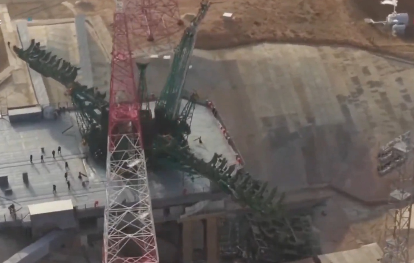 Πλήγμα στο μοναδικό «δρόμο» της Ρωσίας για αποστολή αστροναυτών στο διάστημα – Σοβαρές ζημιές στην εξέδρα εκτόξευσης