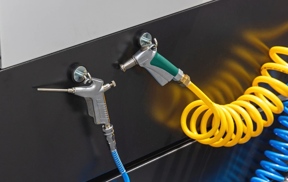 Ο εργαζόμενος που σκότωσε τον 15χρονο, εισάγοντας αέρα υψηλής πίεσης στον πρωκτό του, δημοσίευσε βίντεο για να δείξει ότι ήταν «φάρσα»