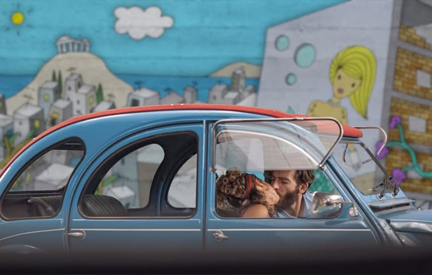 Για την Έλλη Τρίγγου και τον Γιάννη Ποιμενίδη «Ο Έρωτας Γράφεται…» από τα Χριστούγεννα