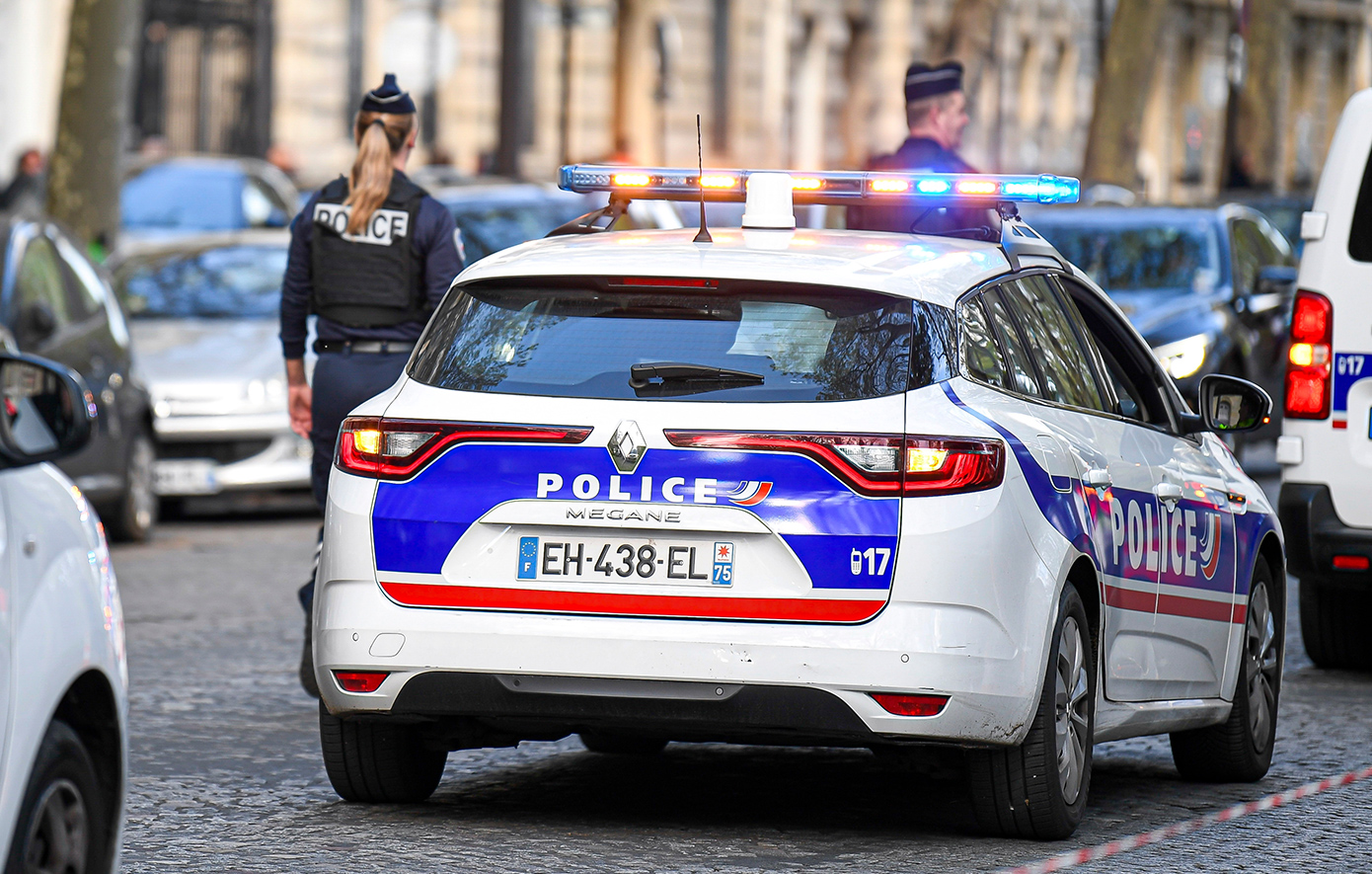 Συνελήφθησαν τέσσερα άτομα στη Γαλλία &#8211;  Είναι ύποπτοι για κατασκοπεία, δύο Ρώσοι ανάμεσά τους