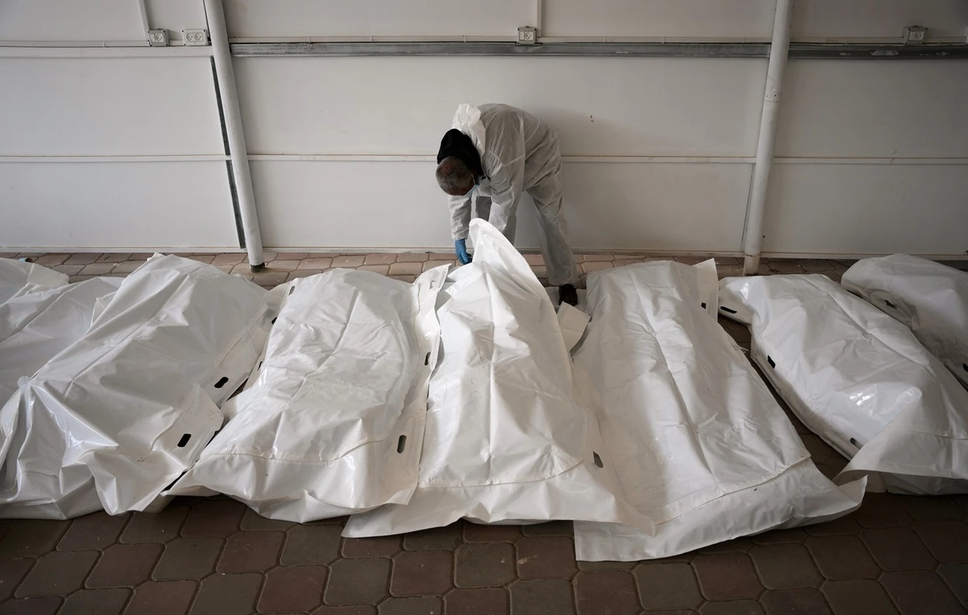 Η Χαμάς ανακοίνωσε ότι θα επιστρέψει ακόμη τρεις σορούς ομήρων στο Ισραήλ