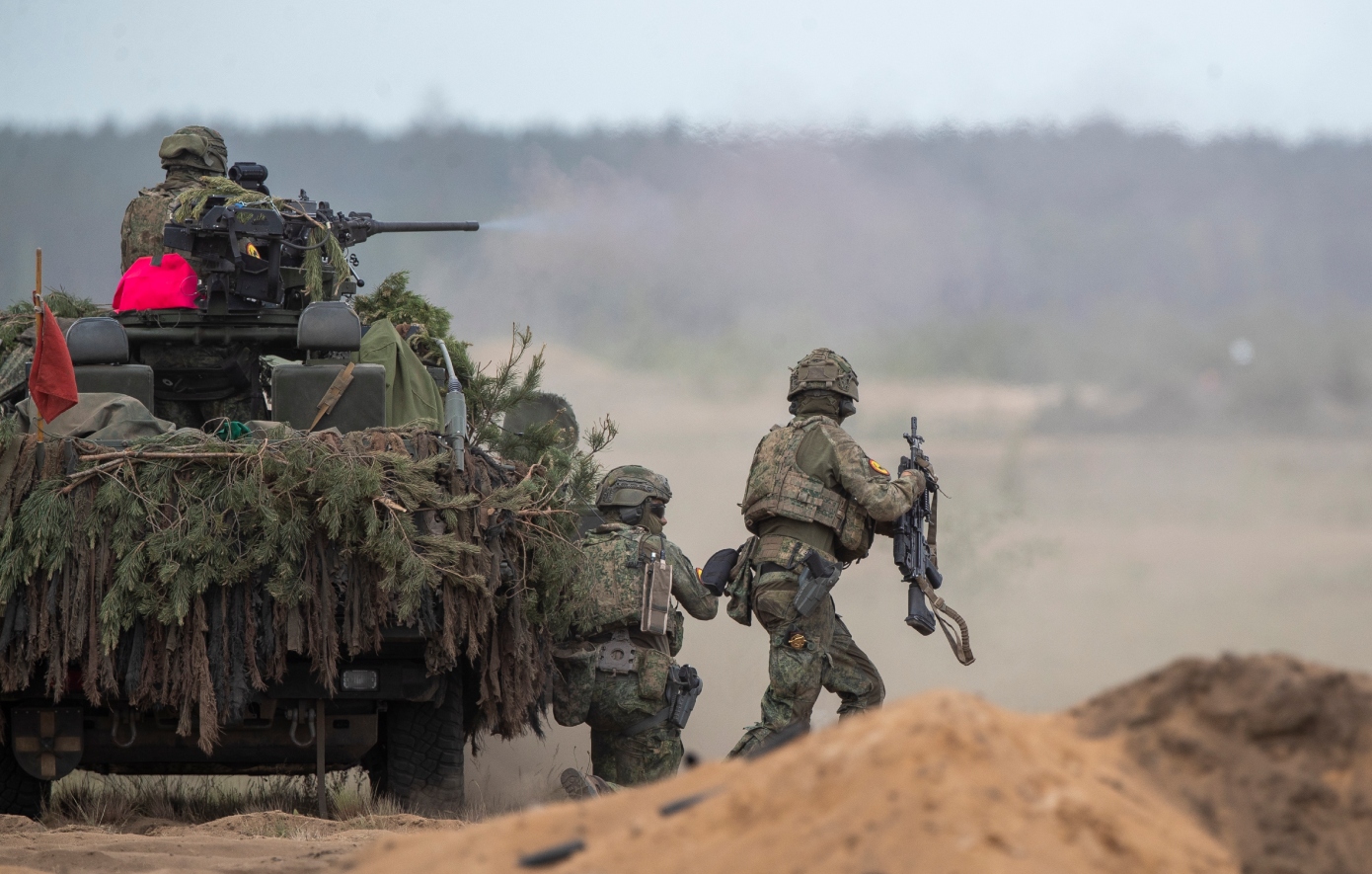 Δραματική προειδοποίηση του Γερμανού υπουργού Άμυνας: «Η Ευρώπη ίσως έζησε το τελευταίο ειρηνικό καλοκαίρι της»