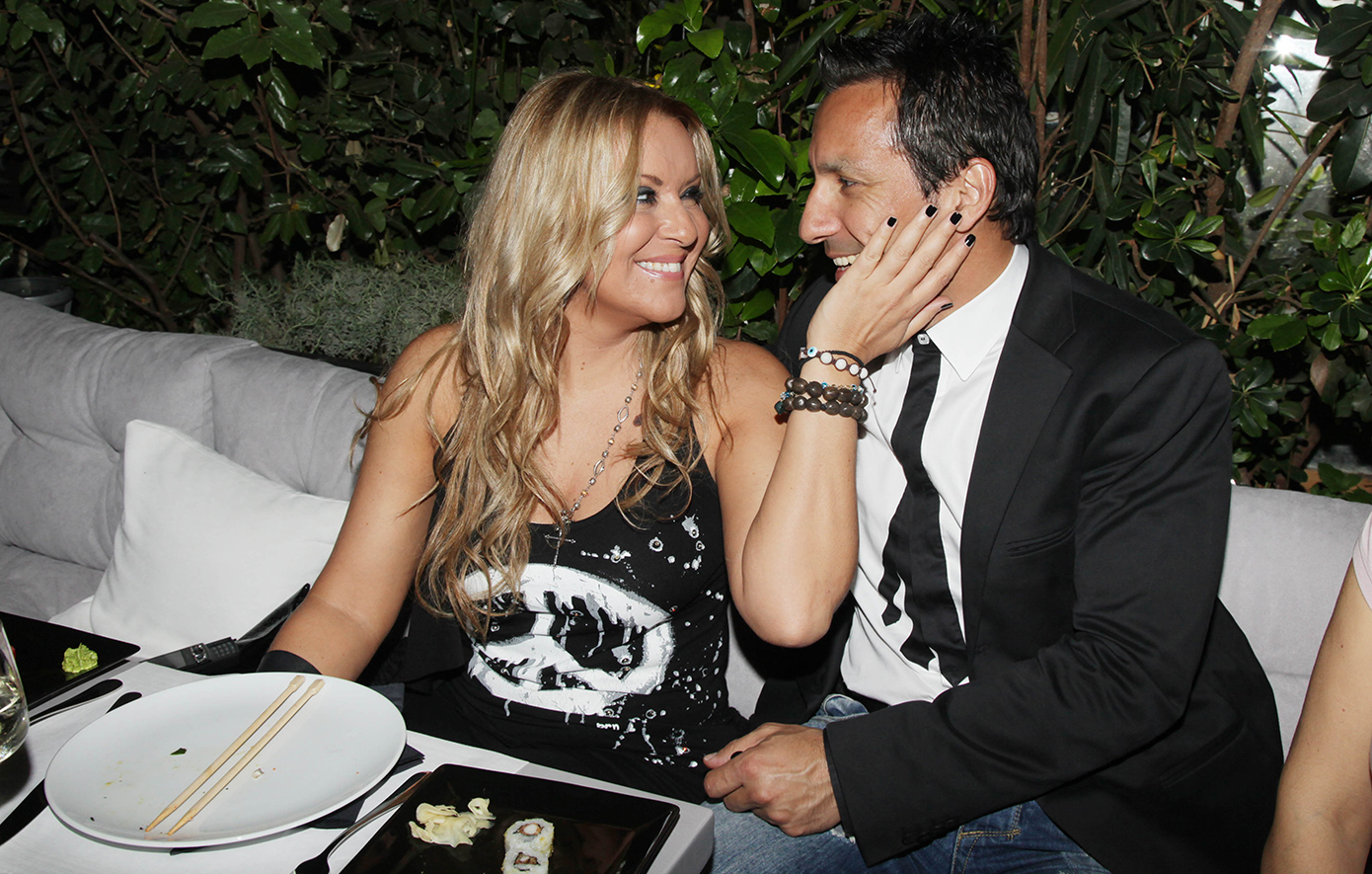 Η Ναταλία Γερμανού για τον γάμο της με τον Πέτρο Ίμβριο: Το νοικιασμένο νυφικό, οι 10 καλεσμένοι και η συγγνώμη μετά από χρόνια