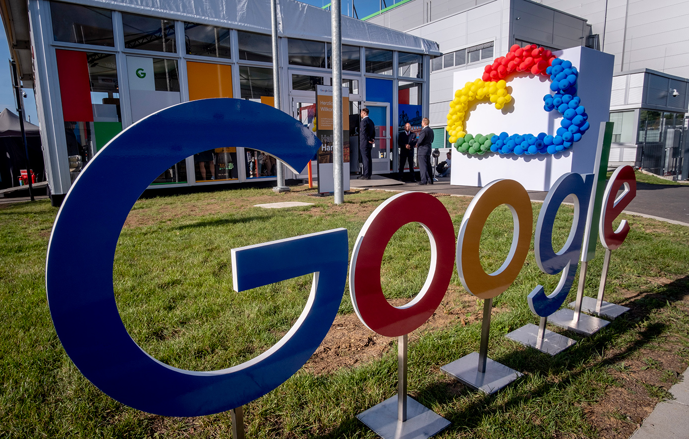 Επενδύει στην Γερμανία η Google: Πέντε δισεκατομμύρια ευρώ στην επέκταση των ψηφιακών υποδομών