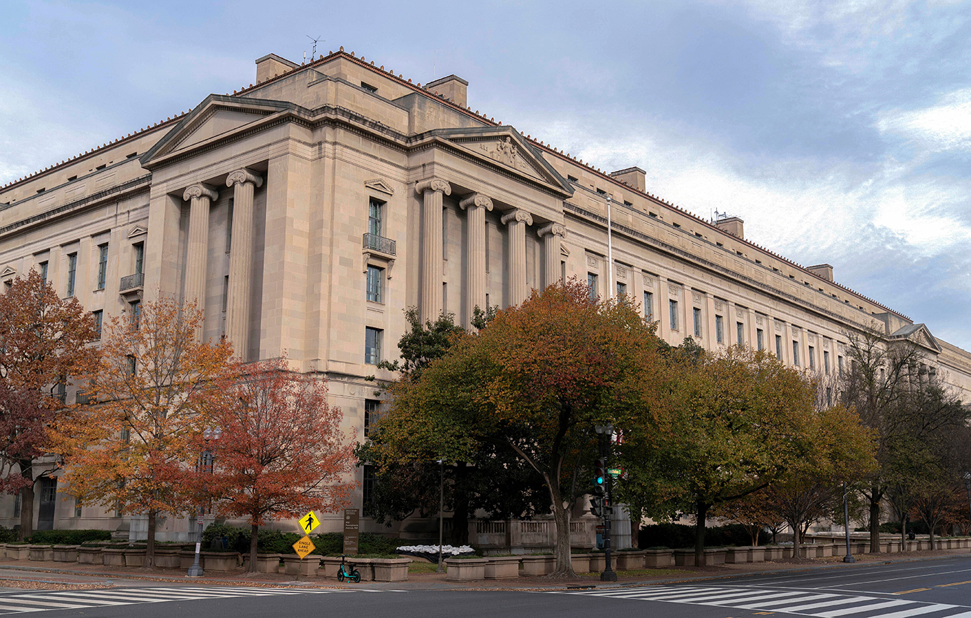 Το υπουργείο Δικαιοσύνης των ΗΠΑ προσφεύγει κατά του κυβερνήτη της Καλιφόρνιας για τις αλλαγές στις εκλογικές περιφέρειες