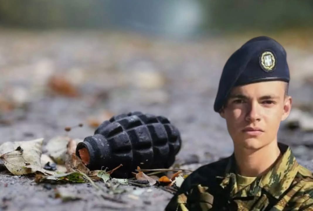 Απαντήσεις για την τραγωδία ζητά η οικογένεια του 19χρονου Ραφαήλ &#8211; Ηταν η δεύτερη ημέρα του ως ΕΠΟΠ