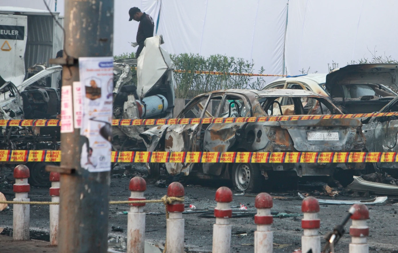 Έκρηξη και πυρκαγιά σε αστυνομικό τμήμα στην Ινδία