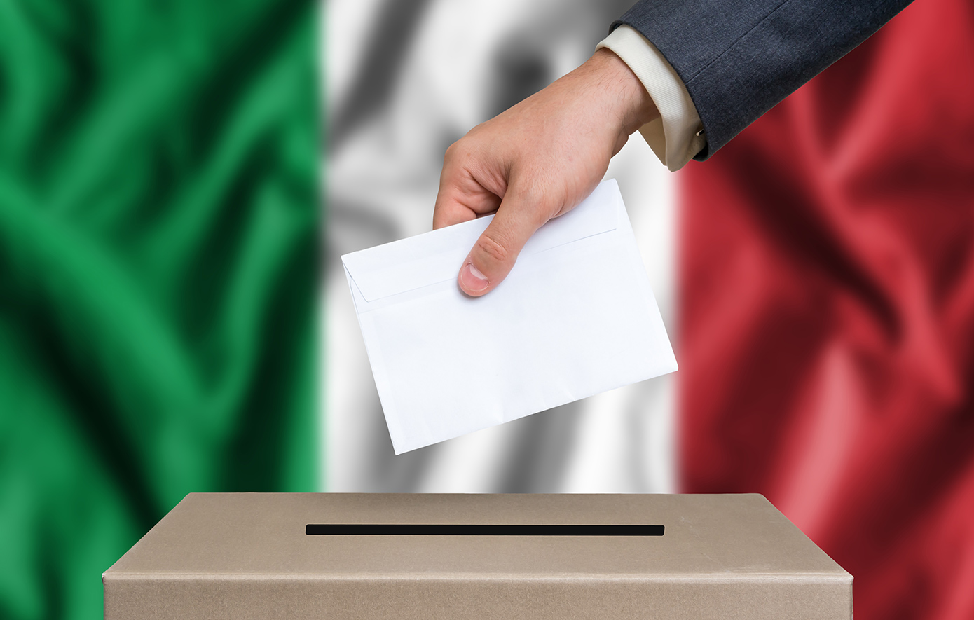 Εκλογές στην Ιταλία: Η κεντροαριστερά  κερδίζει το Μπάρι και τη Νάπολη, ενώ η κεντροδεξιά το Βένετο