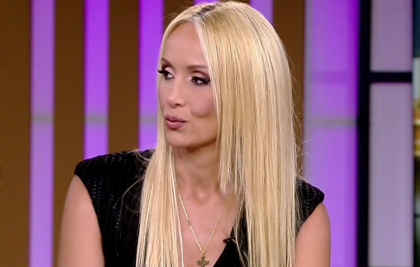 Ναταλί Κάκκαβα για Γιώργο Λιάγκα: «Δεν πήρε μια σημαία να την κάνει μαγιό &#8211; Φόρεσε το μαγιό της εθνικής ομάδα πόλο»