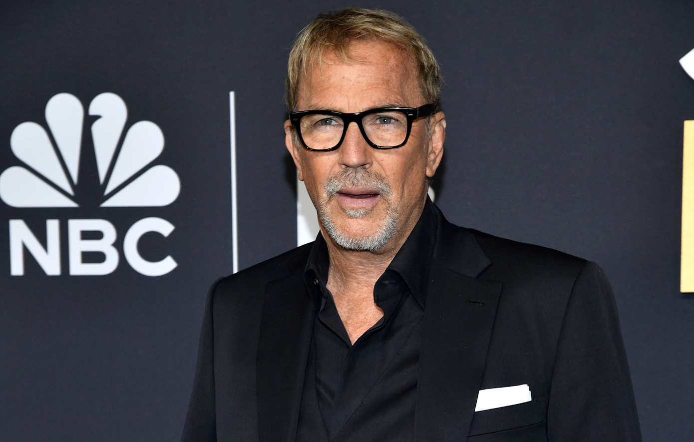 Ο Κέβιν Κόστνερ φέρεται να είναι σε συζητήσεις για να υποδυθεί τον Μπιλ Κλίντον σε σειρά