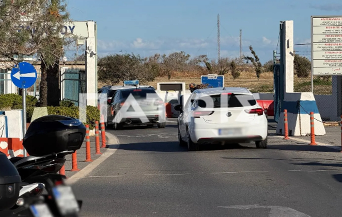 Θρήνος στο Τυμπάκι: Έφτασε στο Ηράκλειο η σορός του 19χρονου στρατιώτη Θρήνος στο Τυμπάκι: Έφτασε στο Ηράκλειο η σορός του 19χρονου στρατιώτη