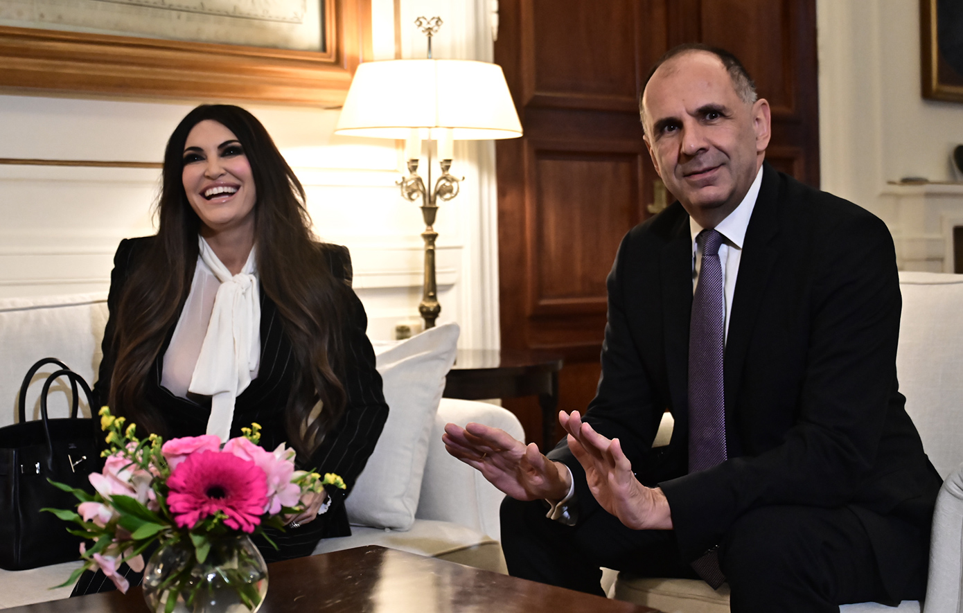 Η Κίμπερλι Γκιλφόιλ συναντήθηκε με τον Γεραπετρίτη στο υπουργείο Εξωτερικών &#8211; Δείτε φωτογραφίες