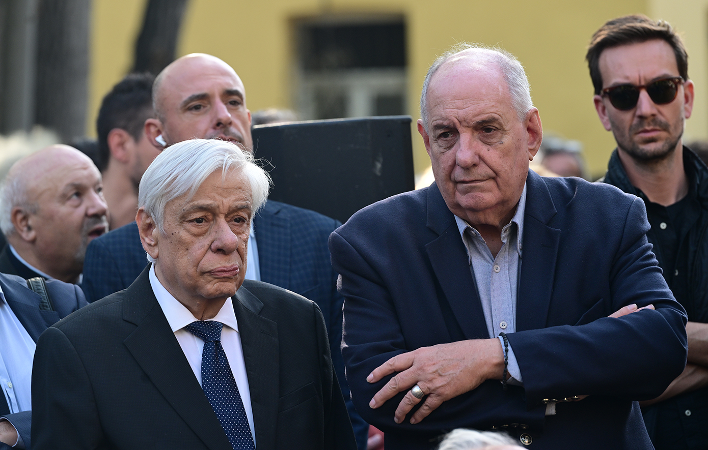 Το τελευταίο αντίο στον ιδεολόγο της Αριστεράς, Αλέκο Φλαμπουράρη