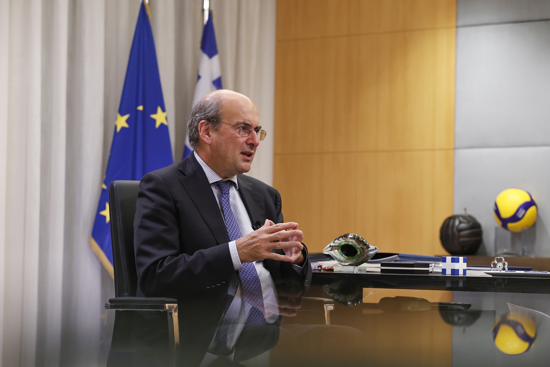 «Η πολιτική είναι managment με πειθώ &#8211; Αν καταλήξεις να είσαι ένας πολιτικός των δημοσίων σχέσεων δεν μπορείς να έχεις ουσιαστικό ρόλο»