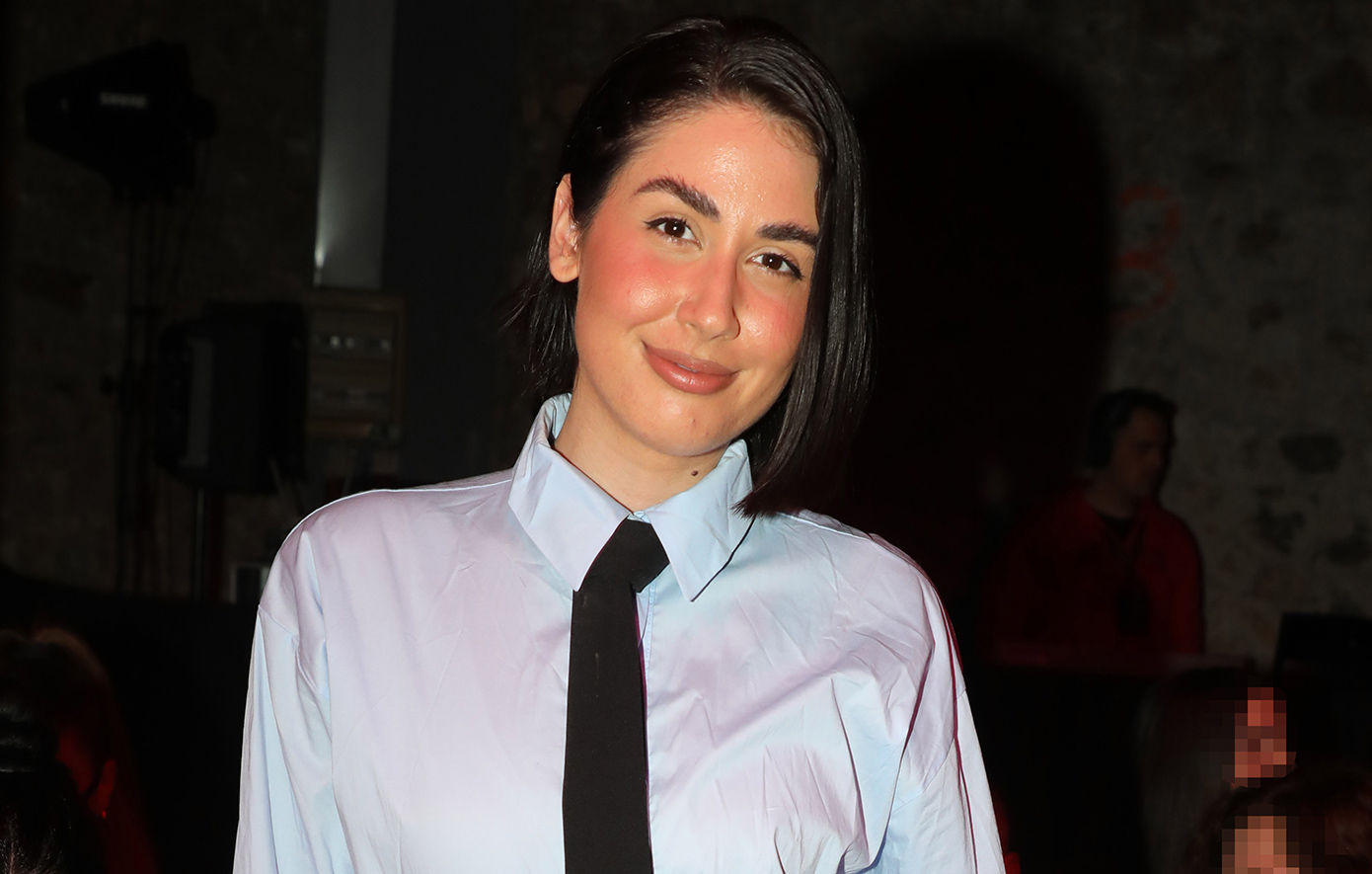 Έλενα Κρεμλίδου: Αγωγή 50.000 ευρώ κατά του αστυνομικού που διέρρευσε τις φωτογραφίες της