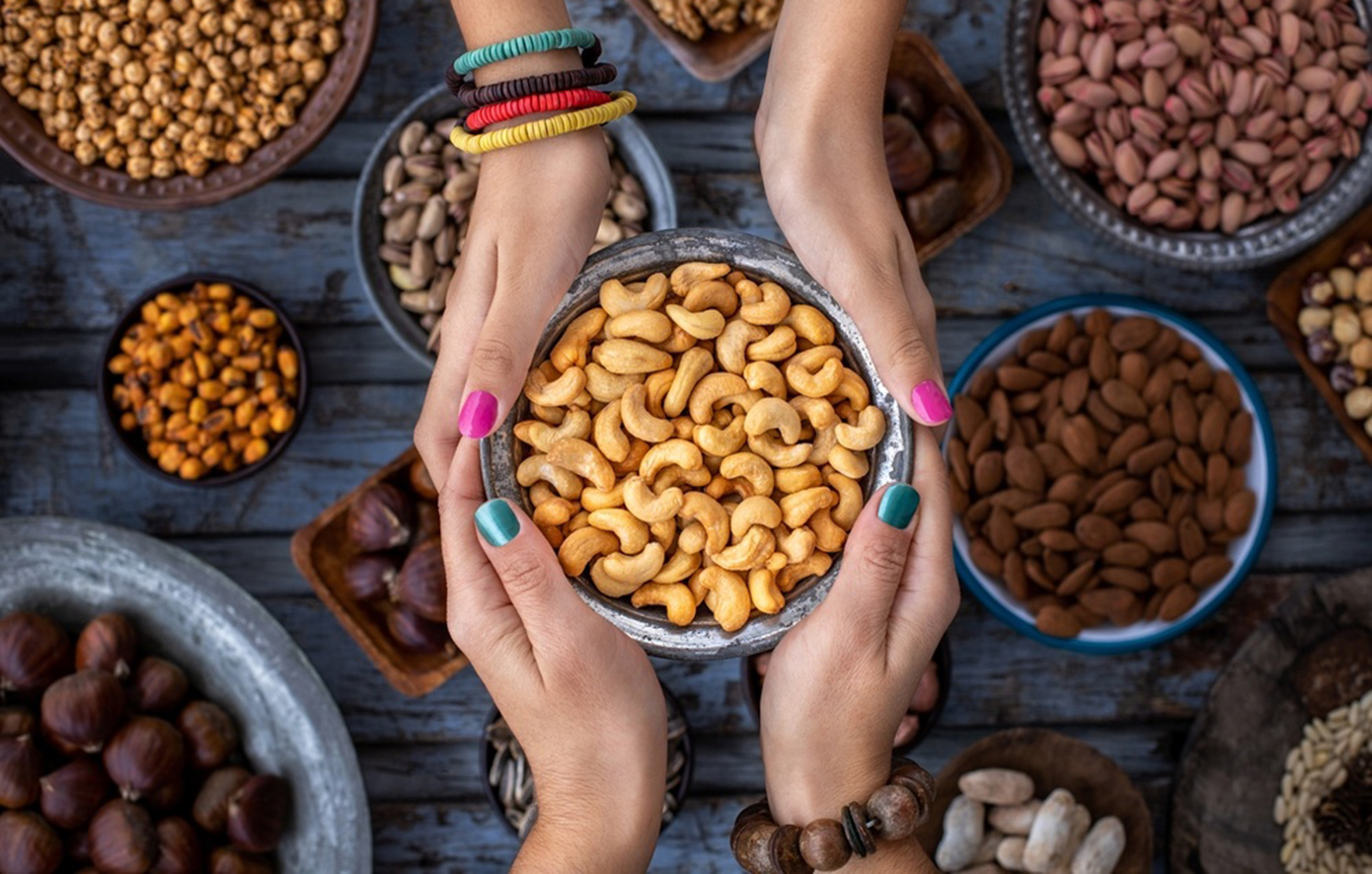 Ξηροί καρποί: Πώς επηρεάζεται η διατροφική τους αξία με το ψήσιμο