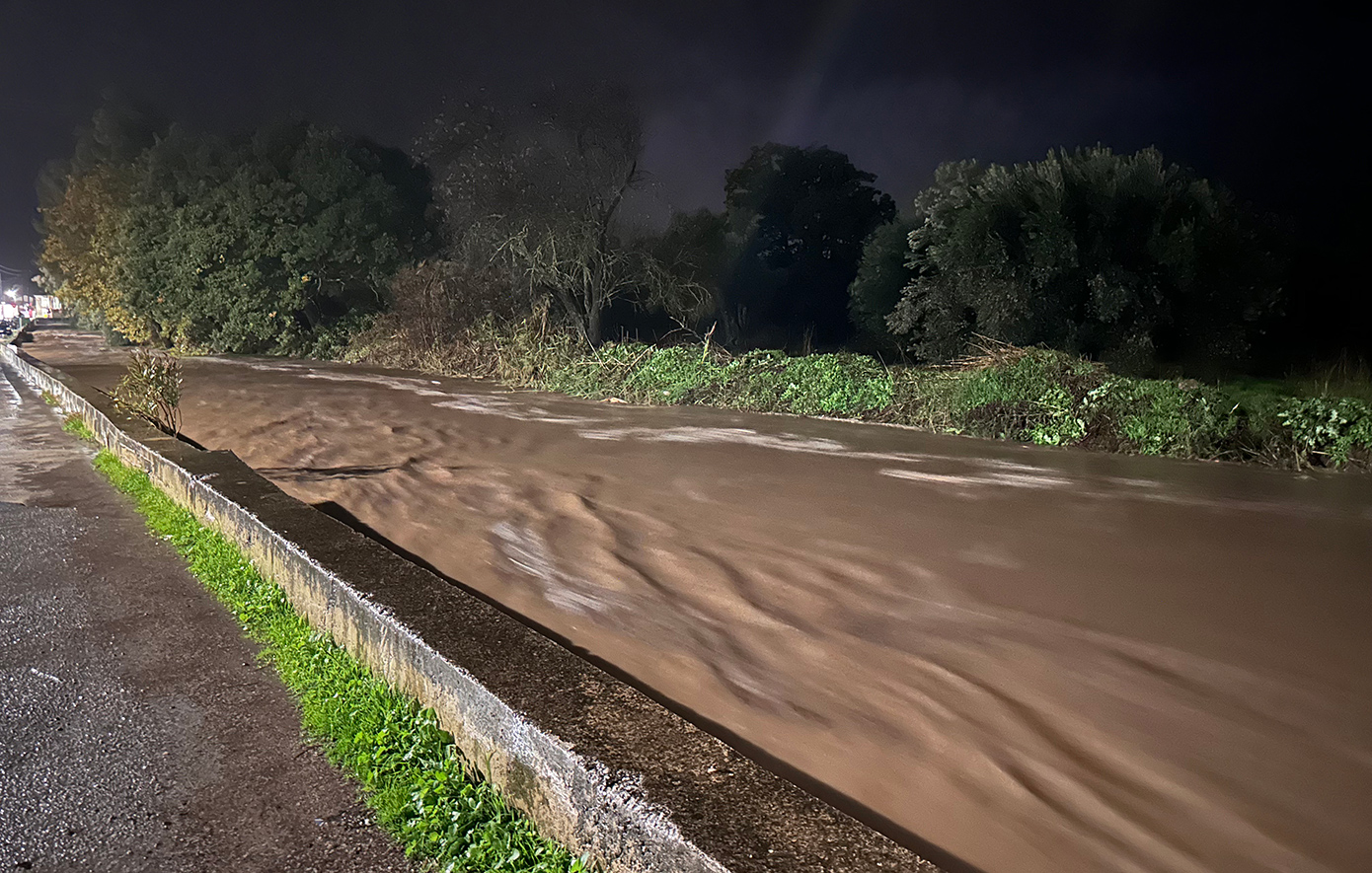 Καταστροφές σε επιχειρήσεις και σπίτια στην Καλλονή από τις πλημμύρες Καταστροφές σε επιχειρήσεις και σπίτια στην Καλλονή από τις πλημμύρες