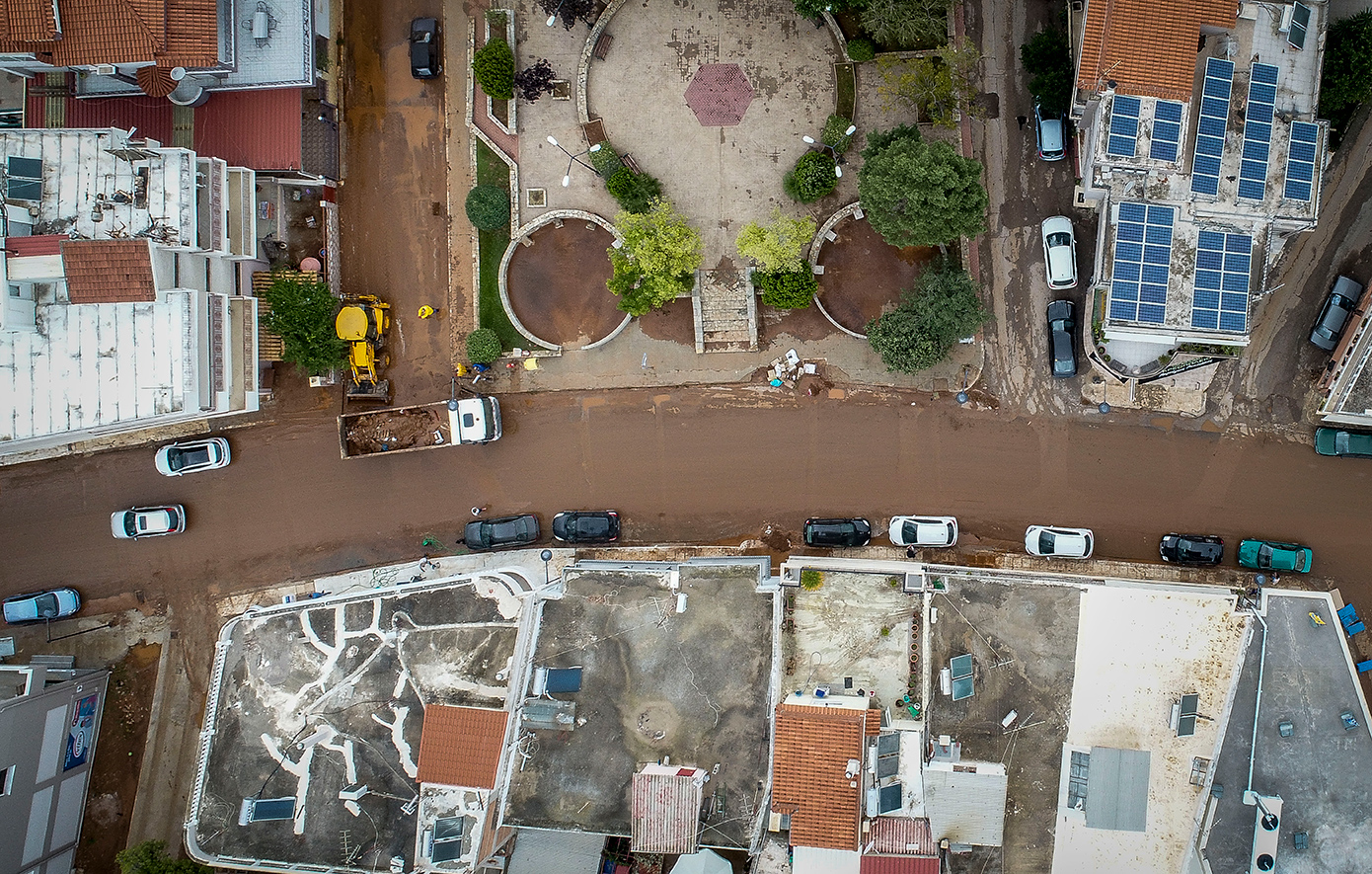 Σαν σήμερα 15 Νοεμβρίου: Η φονική πλημμύρα στη Μάνδρα &#8211; 23 νεκροί σε 30 λεπτά