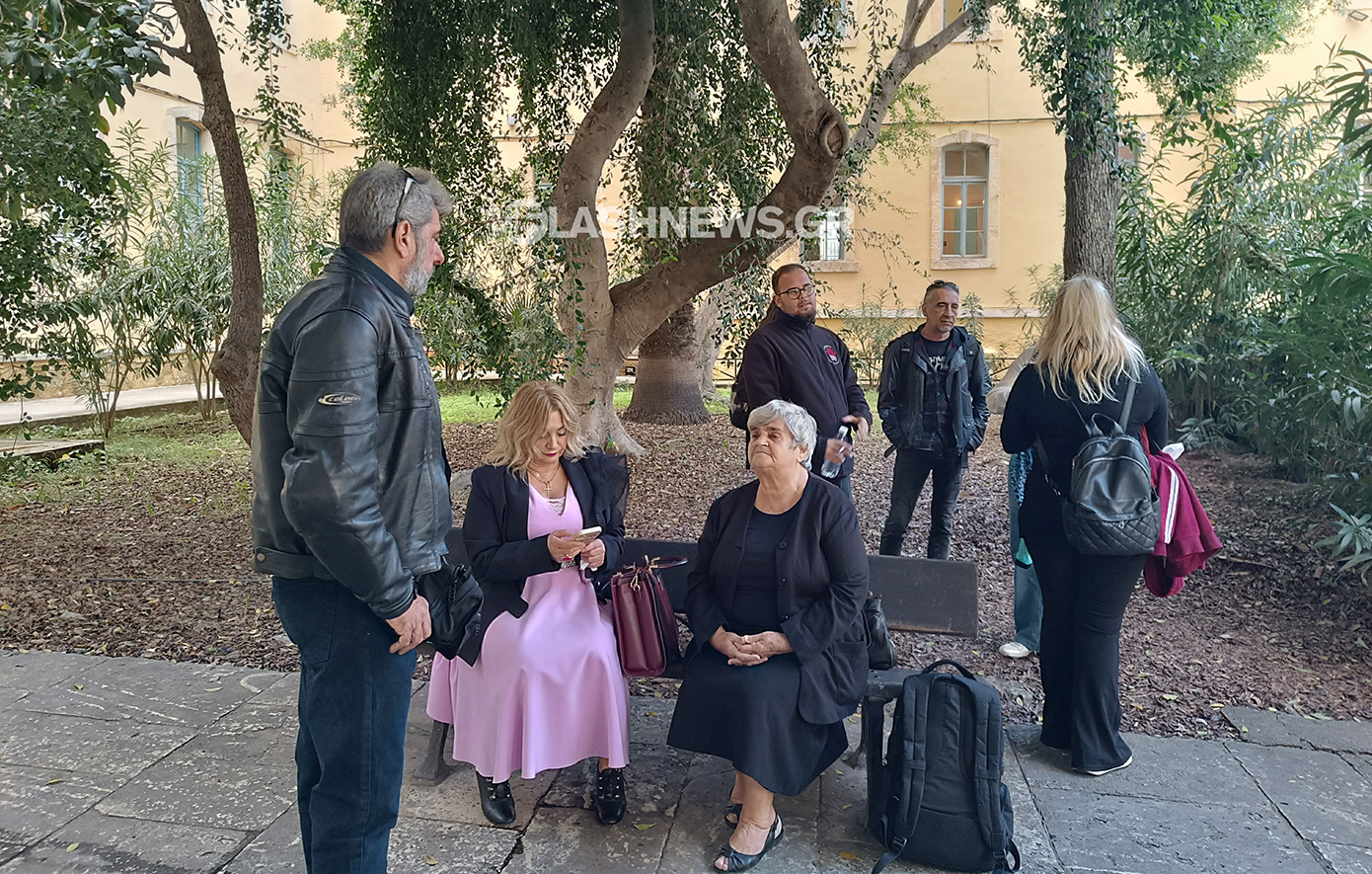 «Περιμένουμε δικαιοσύνη, να τελειώσει το μαρτύριο» &#8211; Ξεσπά η μητέρα του 38χρονου Μανώλη Αφράτη που σκοτώθηκε σε εργατικό δυστύχημα το 2020