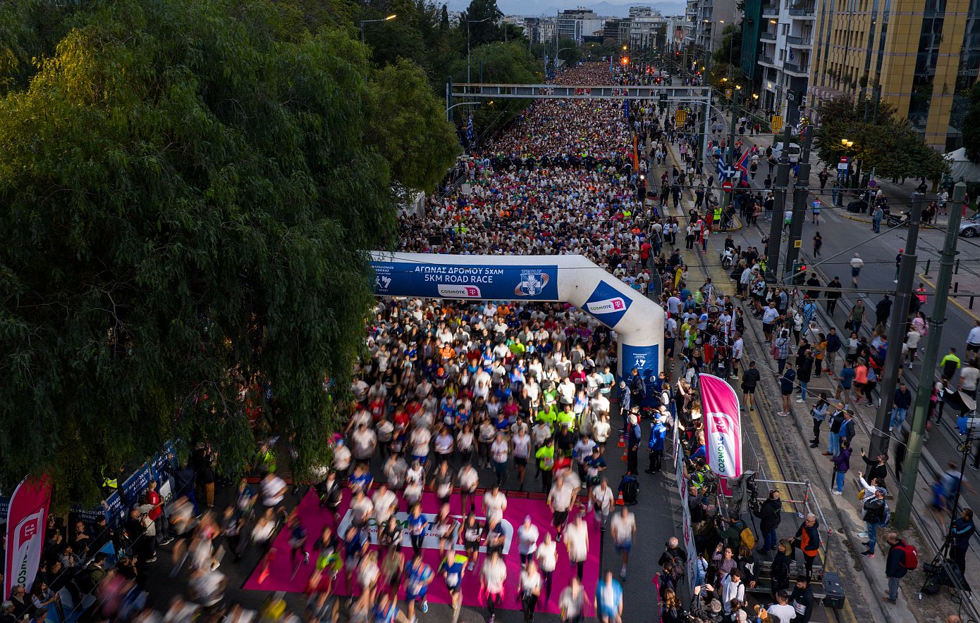 Στους ρυθμούς του 42ου Αυθεντικού Μαραθωνίου η Αττική &#8211; Ποιοι δρόμοι θα είναι κλειστοί, πώς θα κινηθούν τα ΜΜΜ