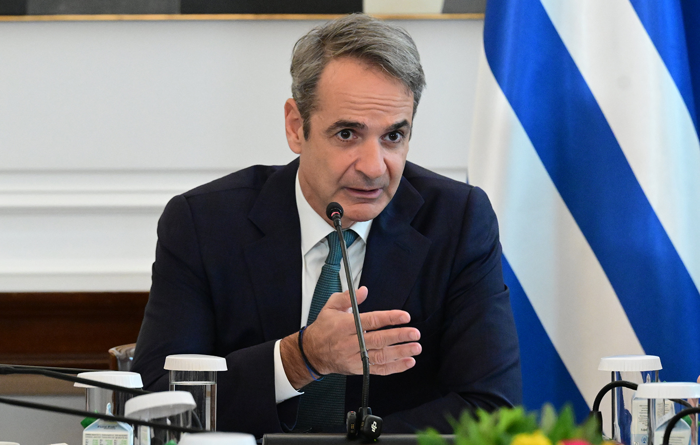 Live οι δηλώσεις Μητσοτάκη-Μέτσολα στο Μέγαρο Μαξίμου