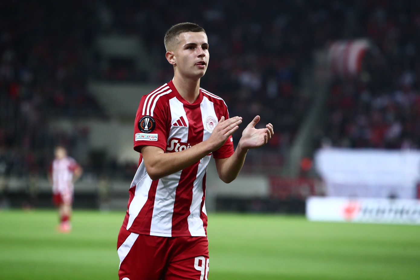 Μεγάλη ομάδα ήρθε στην Ελλάδα για τον Μουζακίτη και&#8230; απογοητεύτηκε!