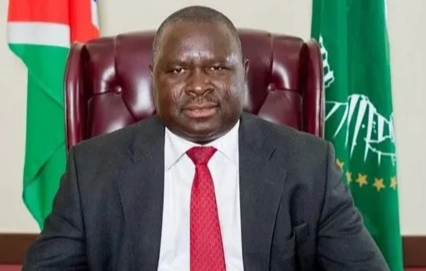 Ο Αδόλφος Χίτλερ Ουουνόνα τονίζει πως δεν έχει σχέση με τη ναζιστική ιδεολογία &#8211; Άλλαξε το όνομά του ο πολιτικός από τη Ναμίμπια