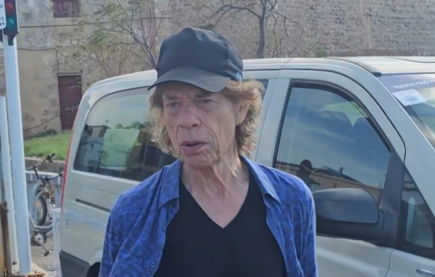 O Μικ Τζάγκερ στα Χανιά: Ο θρύλος των Rolling Stones μαγεύτηκε από την Αρχαία Ελεύθερνα και τον ελληνικό πολιτισμό