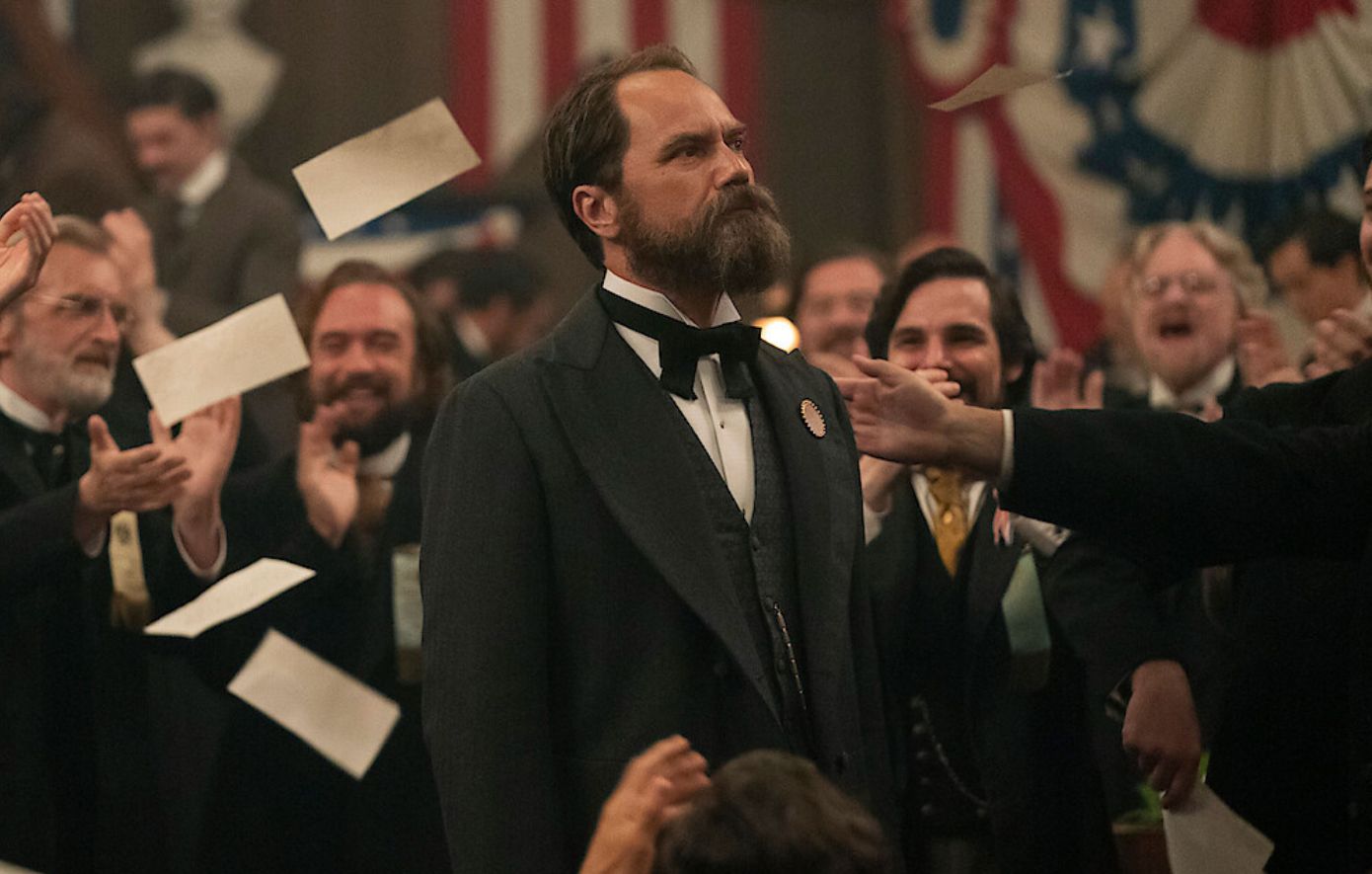 Death by Lightning: Το πολιτικό δράμα του Netflix που καθηλώνει