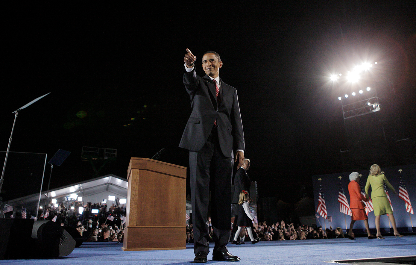 Σαν σήμερα 4 Νοεμβρίου: Ο Μπαράκ Ομπάμα γίνεται ο πρώτος Αφροαμερικανός πρόεδρος των ΗΠΑ