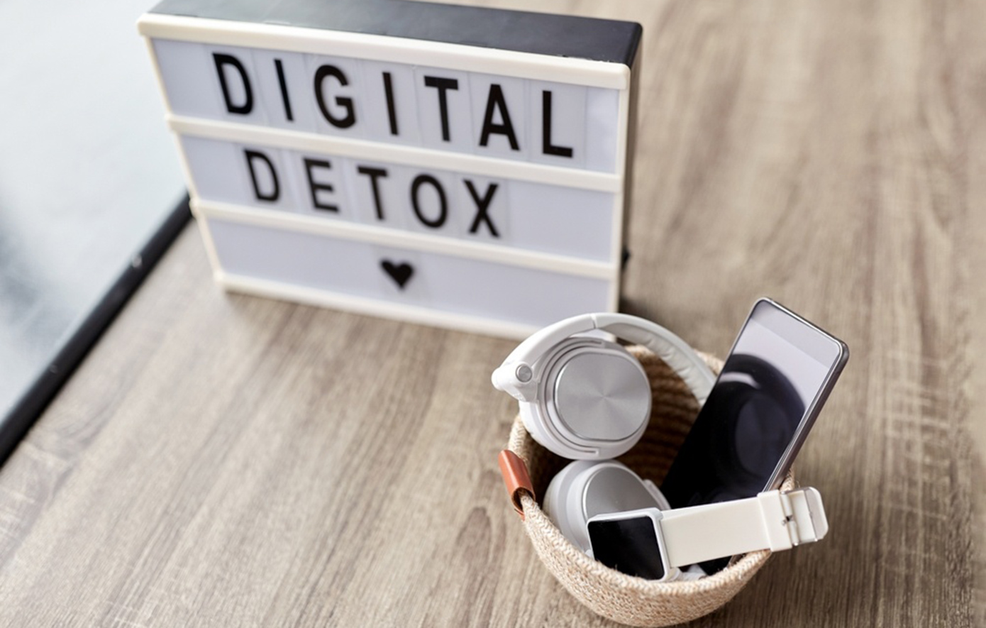 Τι κερδίζουμε όταν αφήνουμε το κινητό κάτω; Οδηγός ψηφιακής αποτοξίνωσης