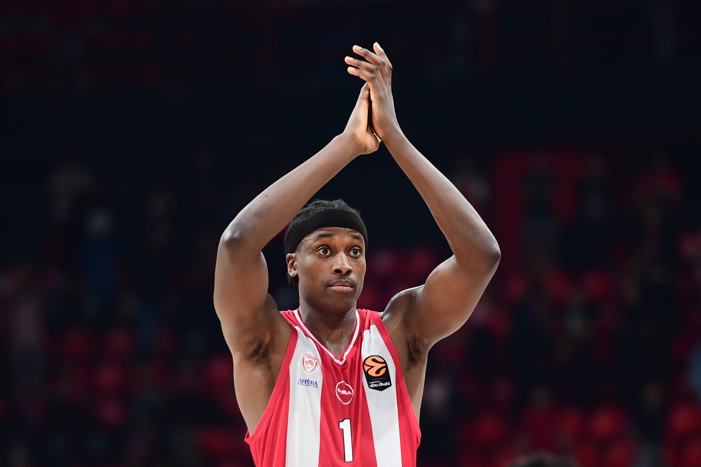 Ο Ολυμπιακός υπέταξε την Παρί με σκορ 98-86 και συνεχίζει την «μάχη» για την κορυφή στη Euroleague