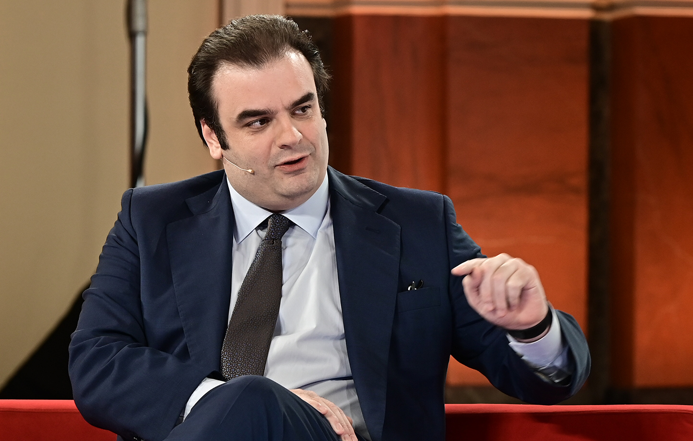 Financial Times: Ο Κυριάκος Πιερρακάκης είναι ένας από τους βασικούς διεκδικητές για την προεδρία του Eurogroup