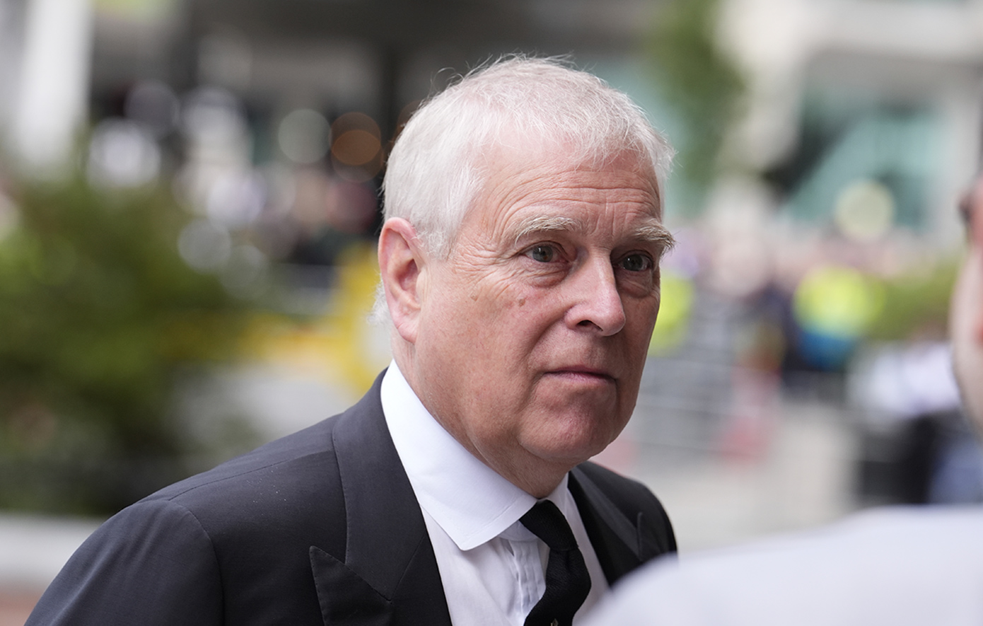 Πρίγκιπας Άντριου: Γυρνάει την πλάτη στο Η.Β και αυτοεξορίζεται στο Άμπου Ντάμπι; &#8211; Η νέα ζωή ως «Σουλτάνος»