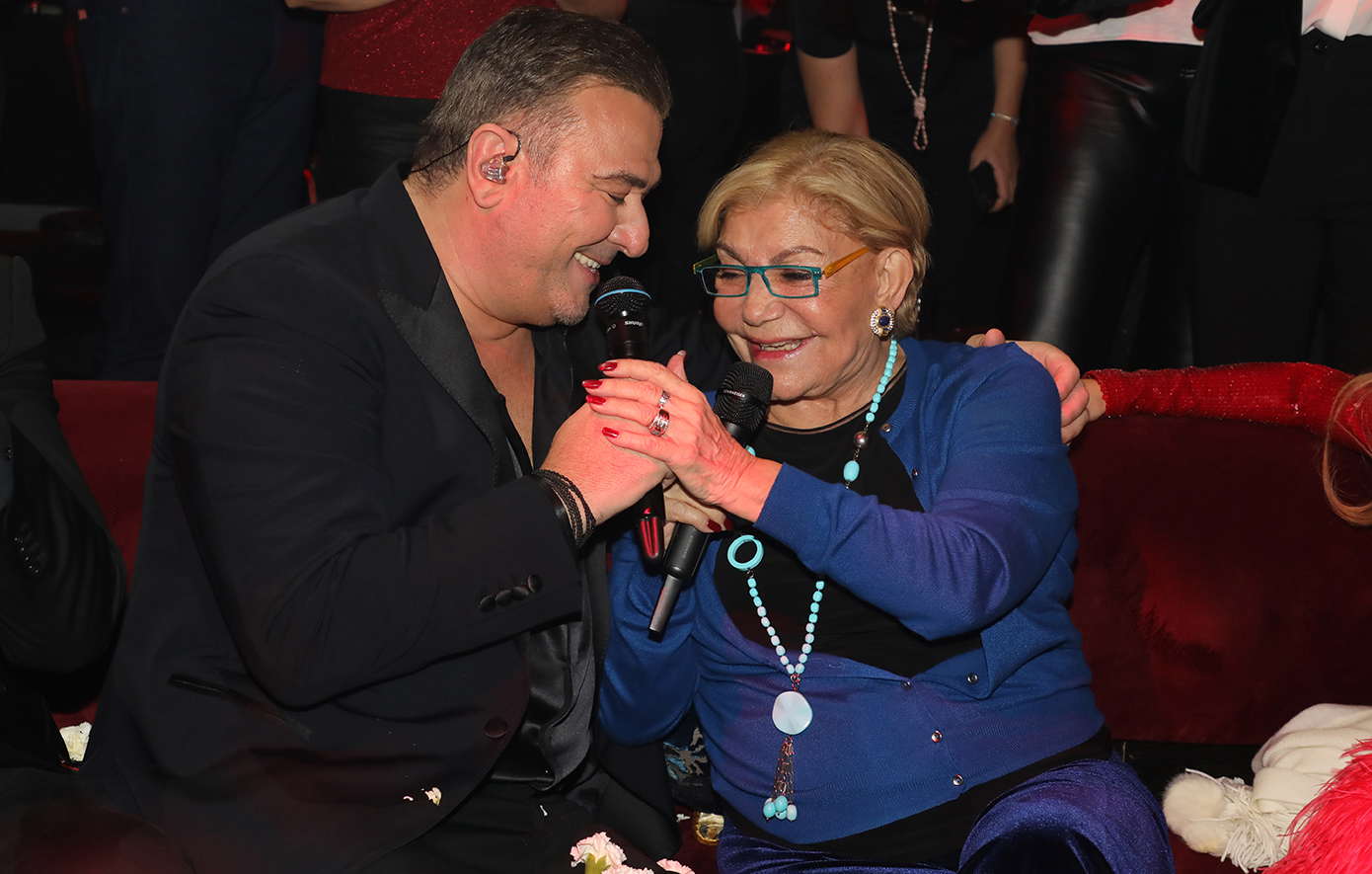 Αντώνης Ρέμος για Μαρινέλλα: Θέλω να ανοίξει τα μάτια της για να την αποχαιρετίσουμε όπως της αξίζει