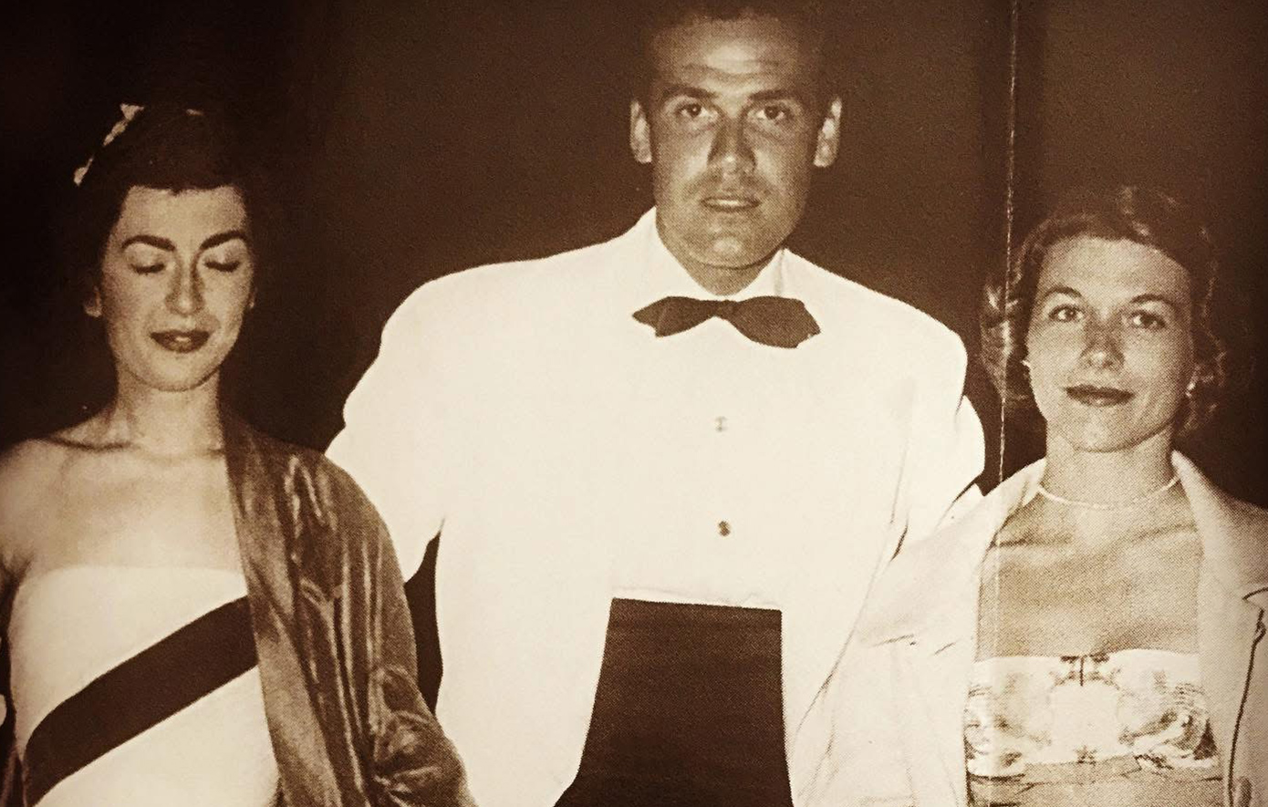 O Θόδωρος Ρουμπάνης θυμάται τη πρώτη του γνωριμία με τον Ντίμη Κρίτσα.