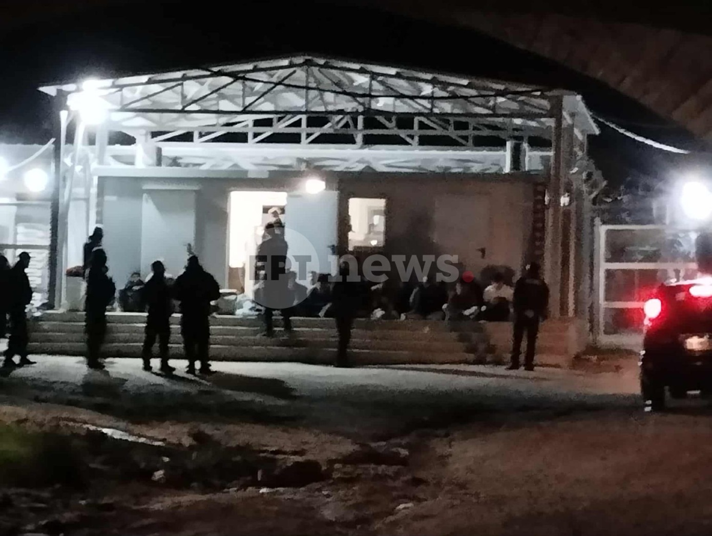 Στον εισαγγελέα θα οδηγηθούν 30 μετανάστες μετά την εξέγερση στη δομή φιλοξενίας στις Σέρρες