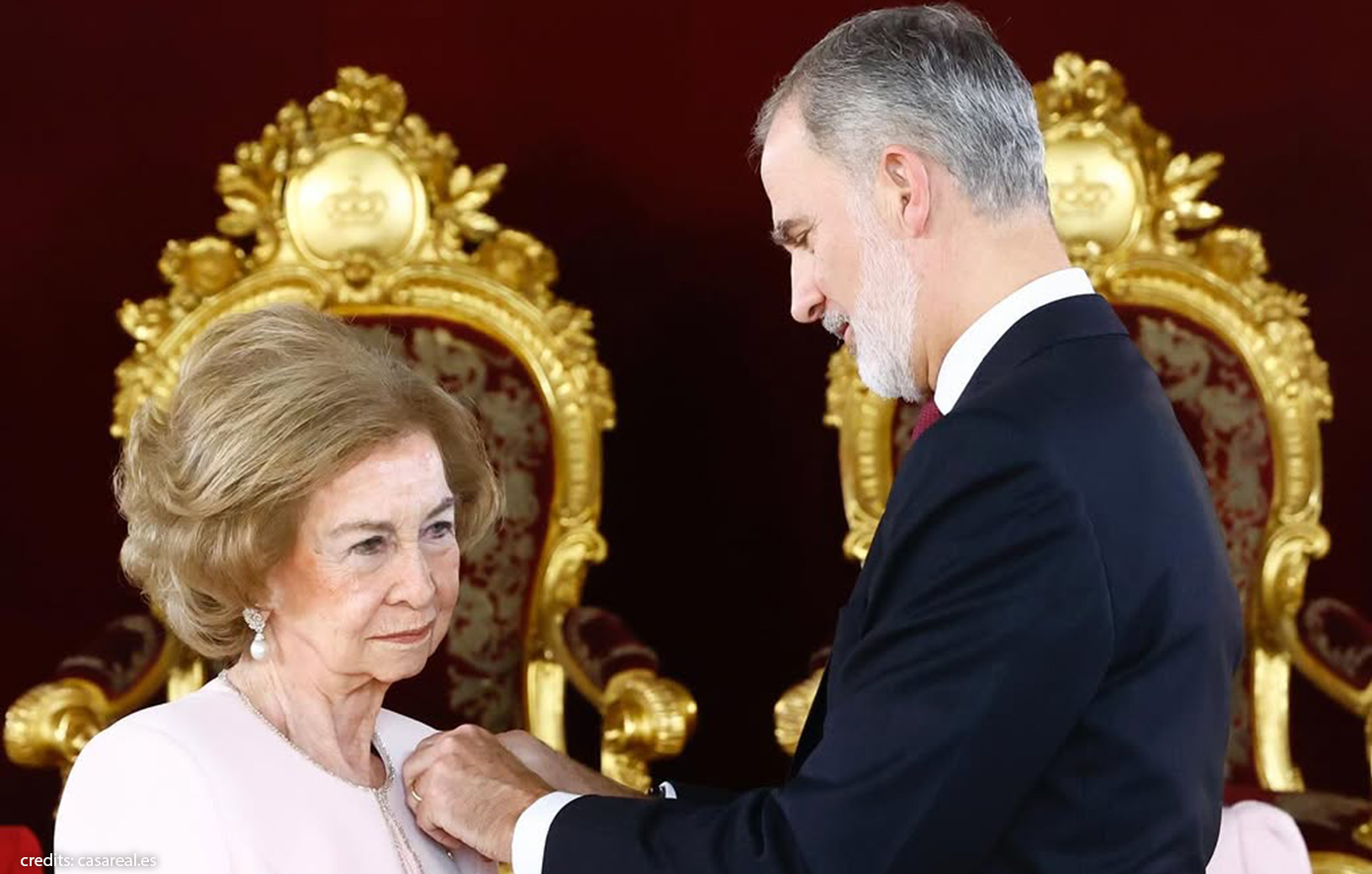 Βασίλισσα Σοφία: Της απονεμήθηκε η κορυφαία διάκριση του Τάγματος του Χρυσόμαλλου Δέρατος